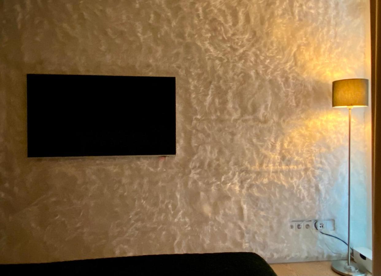 Alpen-Panorama Suite - Einzigartige Privatsuite Hoch Ueber Muenchen, 12Tes Og, Alpenblick, Loggia, Whirlpool, 15 Minuten Zum Zentrum, Ruhe Und Erholung In Der Stadt Muenchen Fuer Privat Und Geschaeftlich Reisende Eksteriør bilde