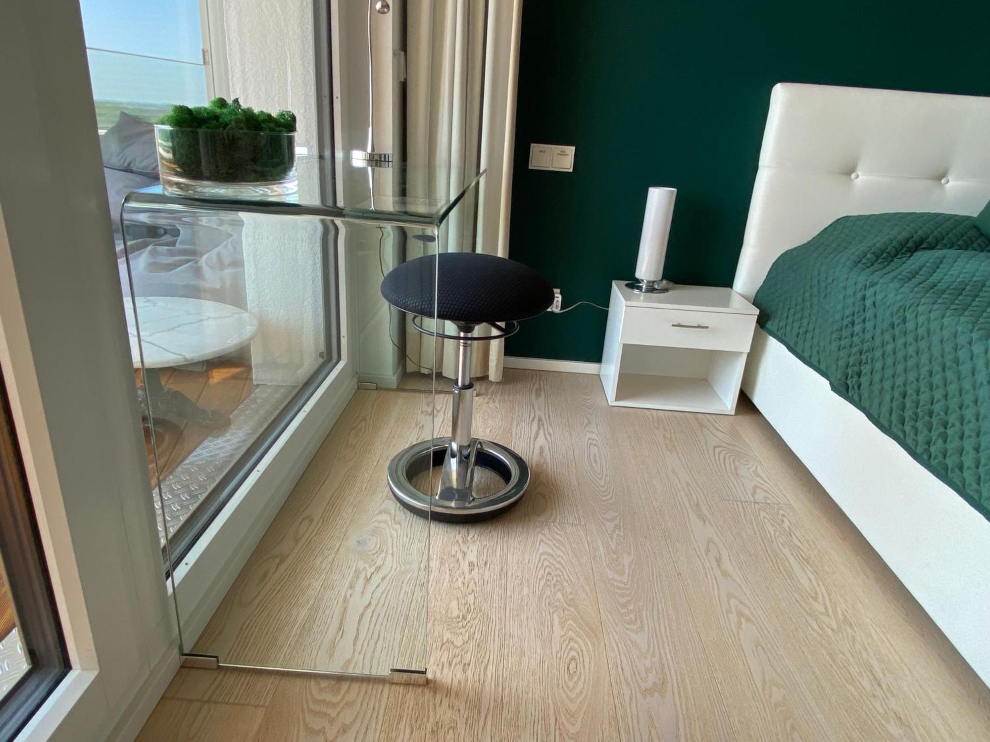 Alpen-Panorama Suite - Einzigartige Privatsuite Hoch Ueber Muenchen, 12Tes Og, Alpenblick, Loggia, Whirlpool, 15 Minuten Zum Zentrum, Ruhe Und Erholung In Der Stadt Muenchen Fuer Privat Und Geschaeftlich Reisende Eksteriør bilde